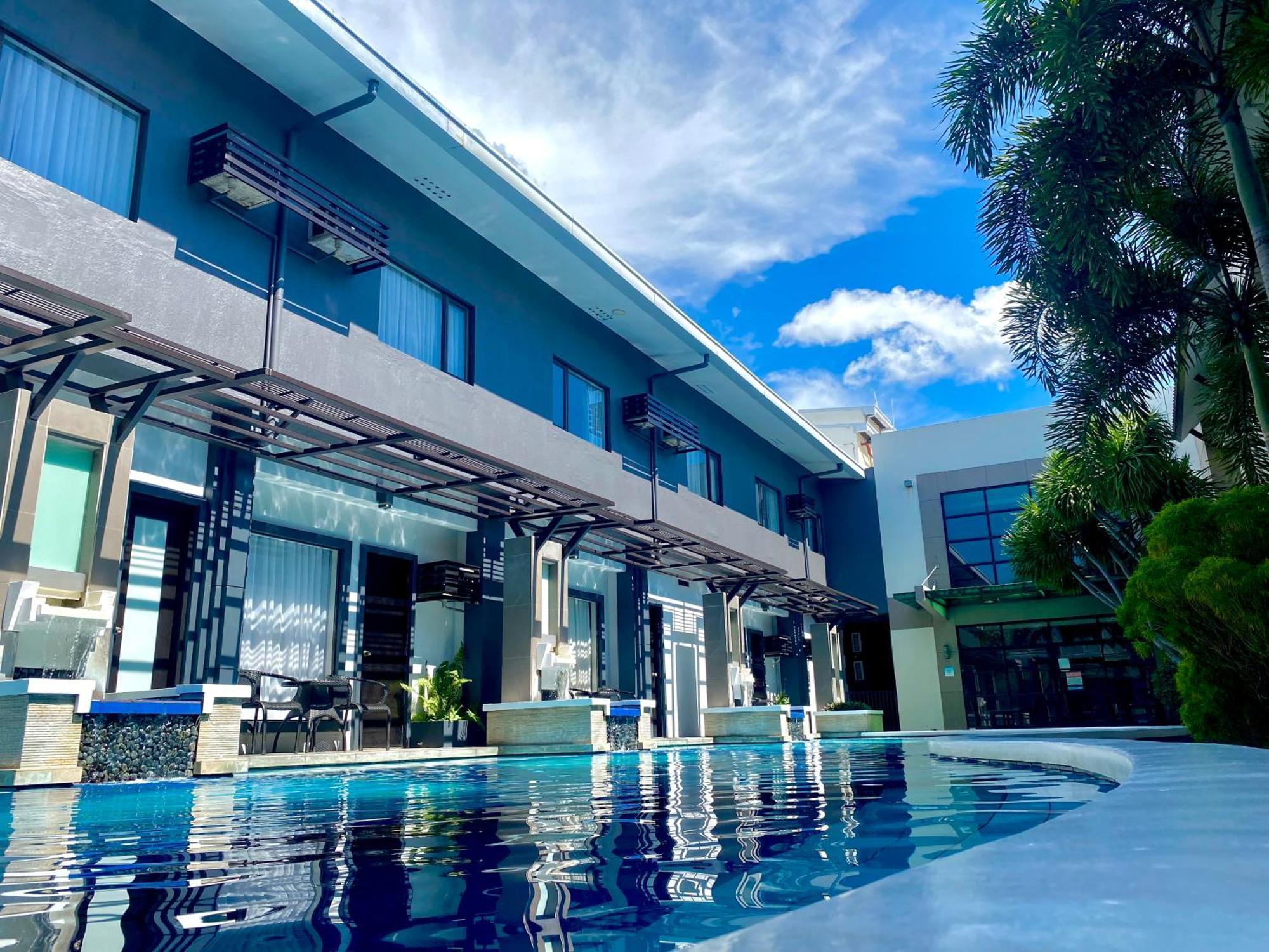 Circle Inn Hotel And Suites Bacolod Kültér fotó